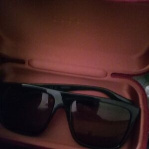 Gucci Black Sunglasses